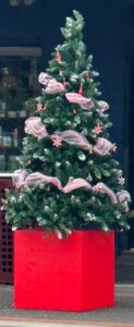 Finished Christmas tree along Glen Huntly shopping precinct
